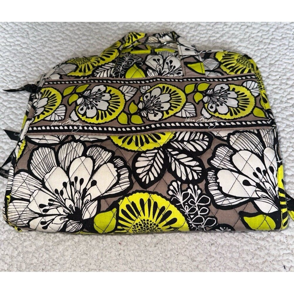Vera bradley makeup bag